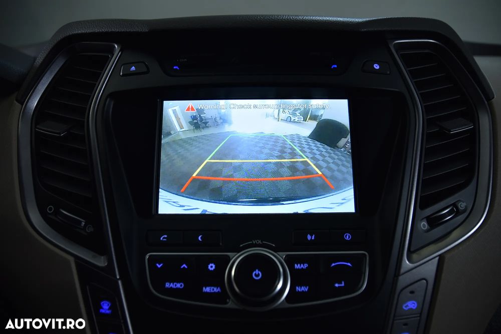 Hyundai Santa Fe 2.2 CRDi 4WD 7 seats Luxury+ - 23