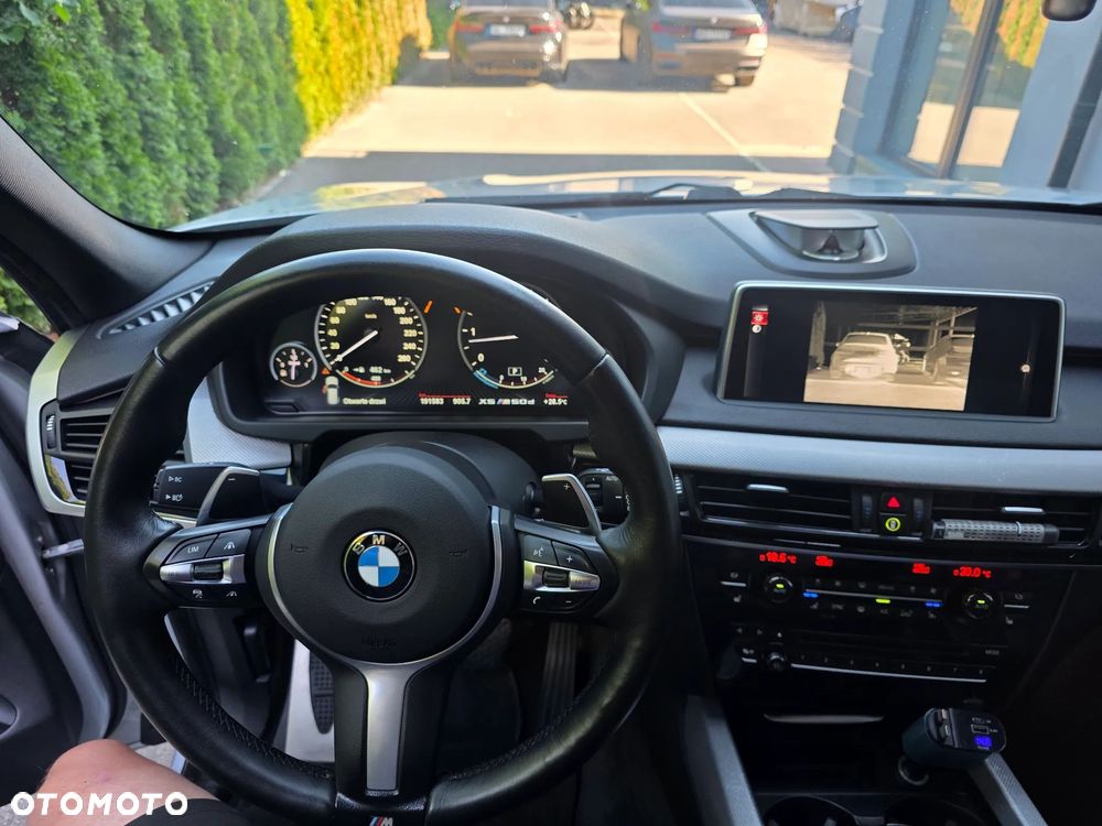 BMW X5 M50d - 38