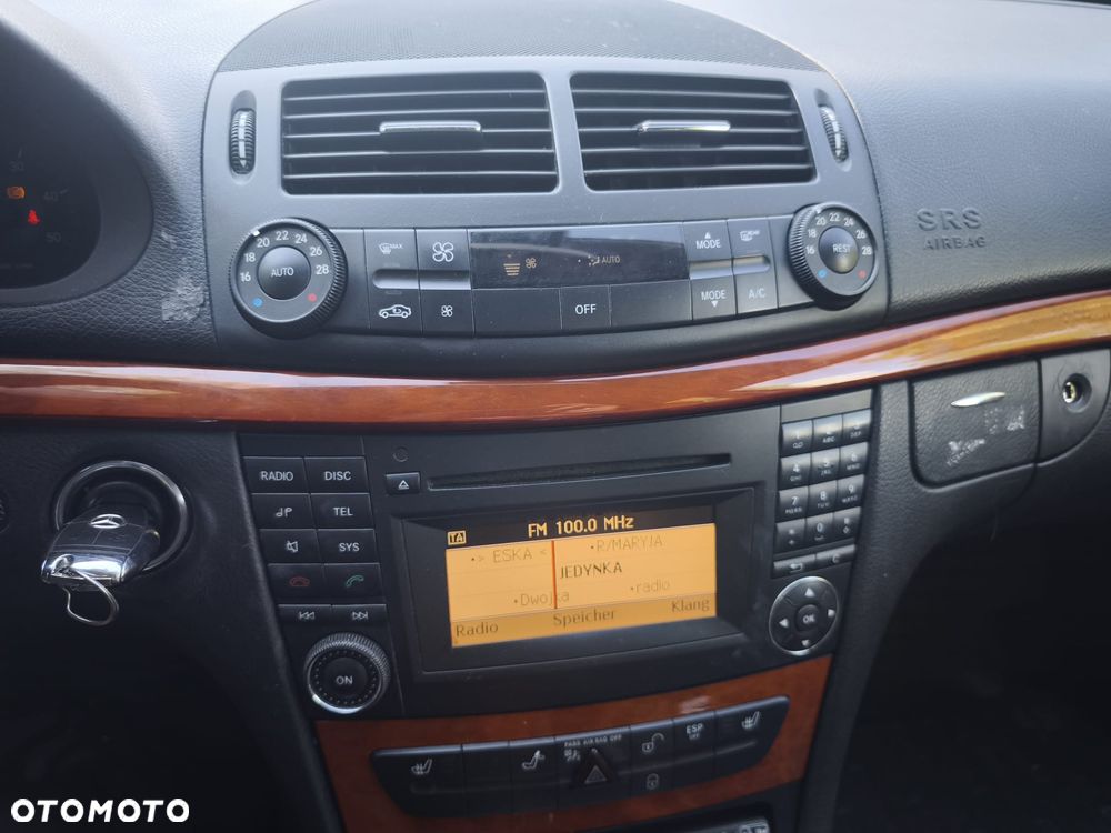 Mercedes-Benz Klasa E 200 CDI Automatik Classic - 9