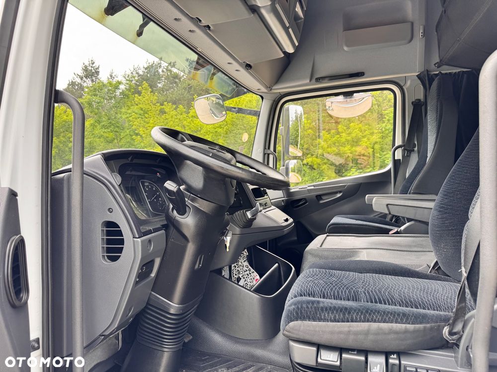 Mercedes-Benz Atego 821 - 22