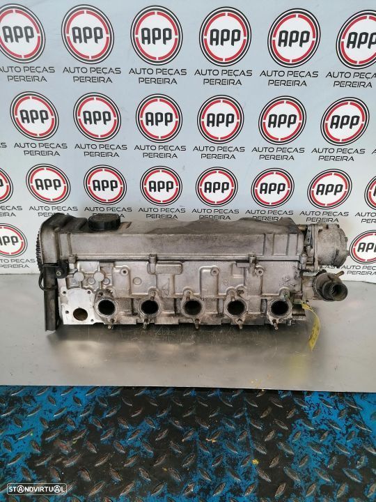 Cabeça motor colaça Alfa Romeu 156, 164 2.4 JTD, 10V . - 1