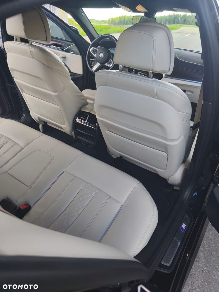 BMW Seria 5 - 22