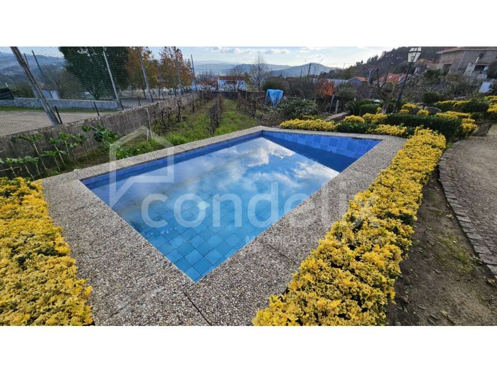 Moradia em Eja, Entre-os-Rios - Grande imagem: 2/12