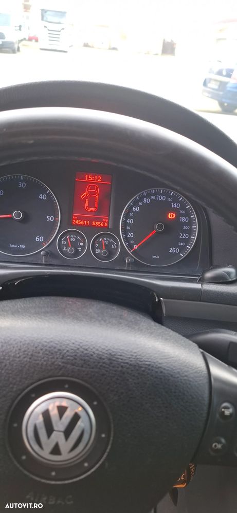 Volkswagen Touran 1.9TDI Highline - 6