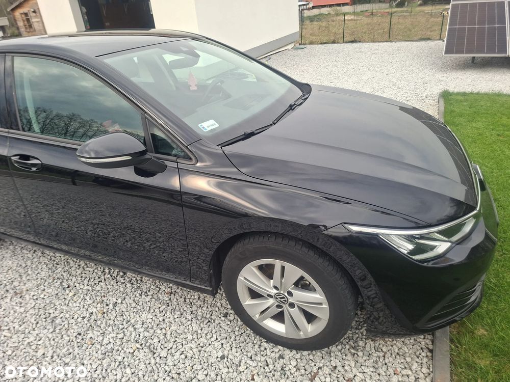 Volkswagen Golf 1.5 eTSI Life DSG - 6