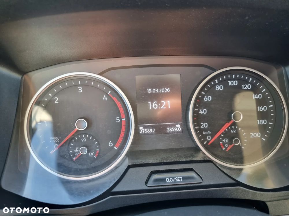 Volkswagen Crafter - 17