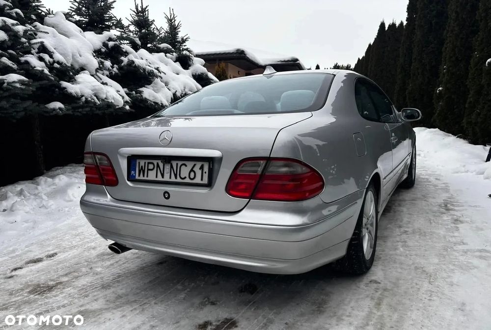 Mercedes-Benz CLK - 14