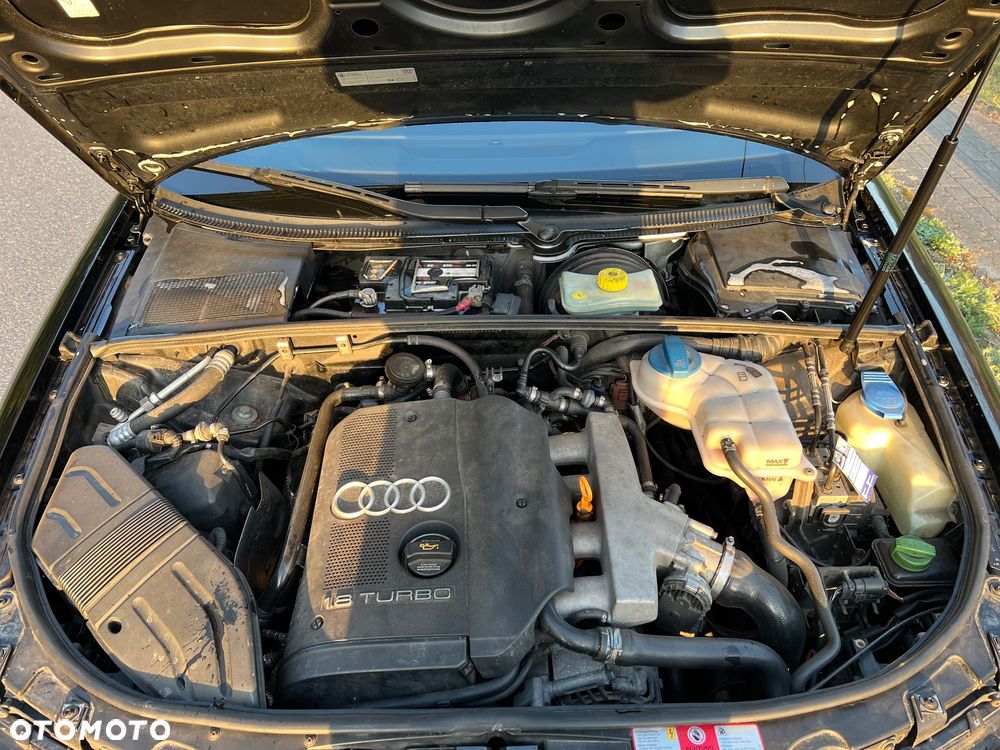 Audi A4 Limousine 1.8T - 12