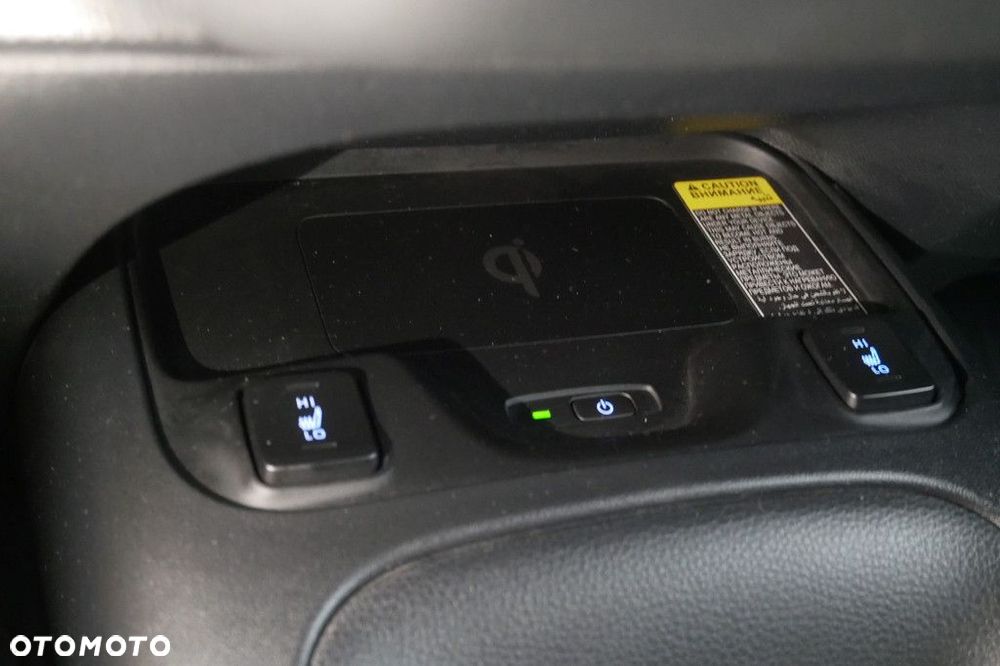 Toyota Corolla 1.8 Hybrid Comfort - 20