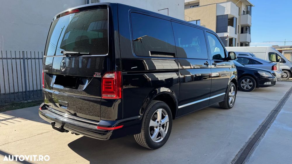 Volkswagen Multivan - 8