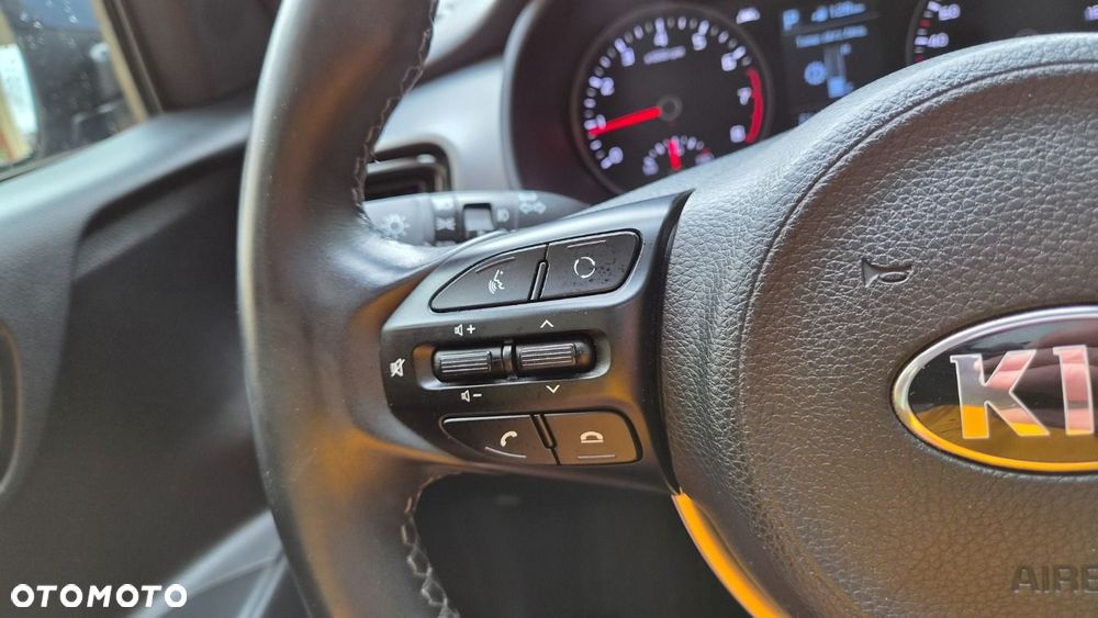 Kia Stonic - 15