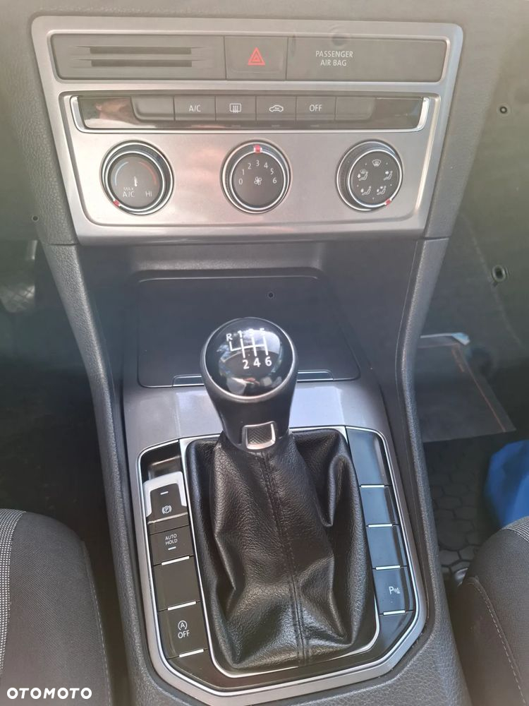 Volkswagen Golf Sportsvan VII SV 1.2 TSI BMT Comfortline - 8