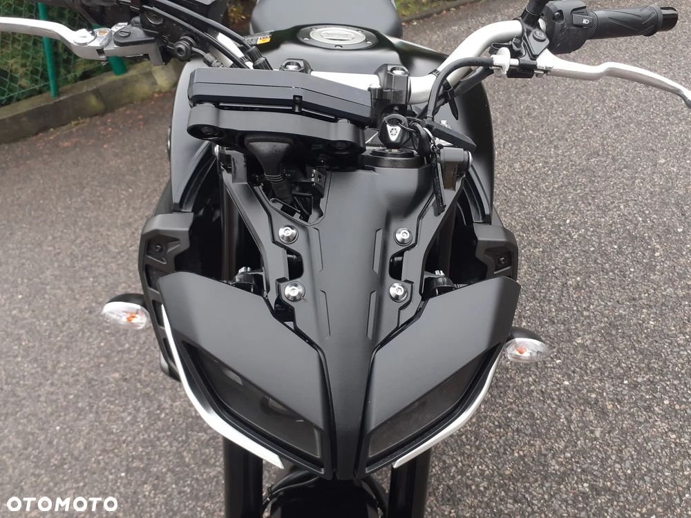 Yamaha MT - 3