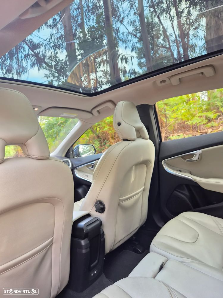 Volvo V40 D2 Summum - 5
