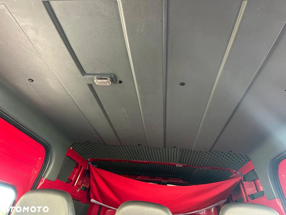 Ford Transit - 24