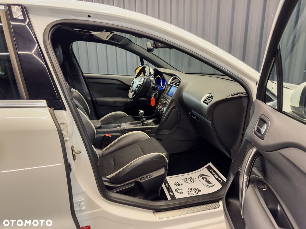 Citroën DS4 1.6 HDi Chic - 14