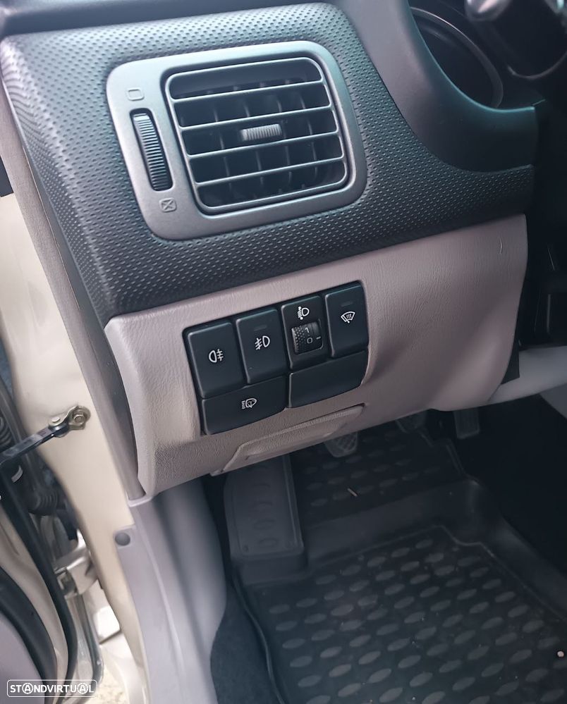 Subaru Forester 2.0 T XT - 29