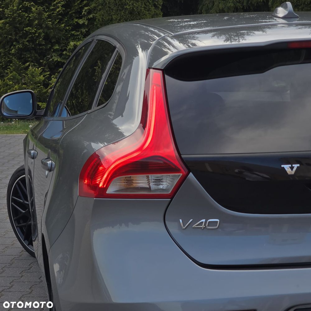 Volvo V40 D2 Drive-E Summum - 14