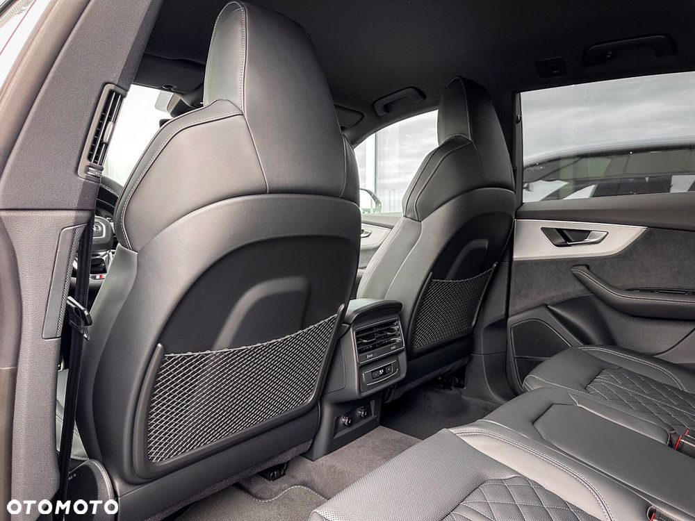 Audi Q8 - 38