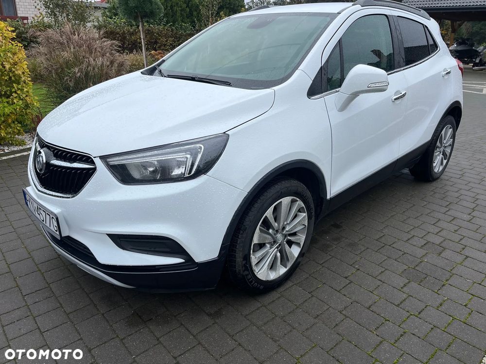 Buick Encore - 2
