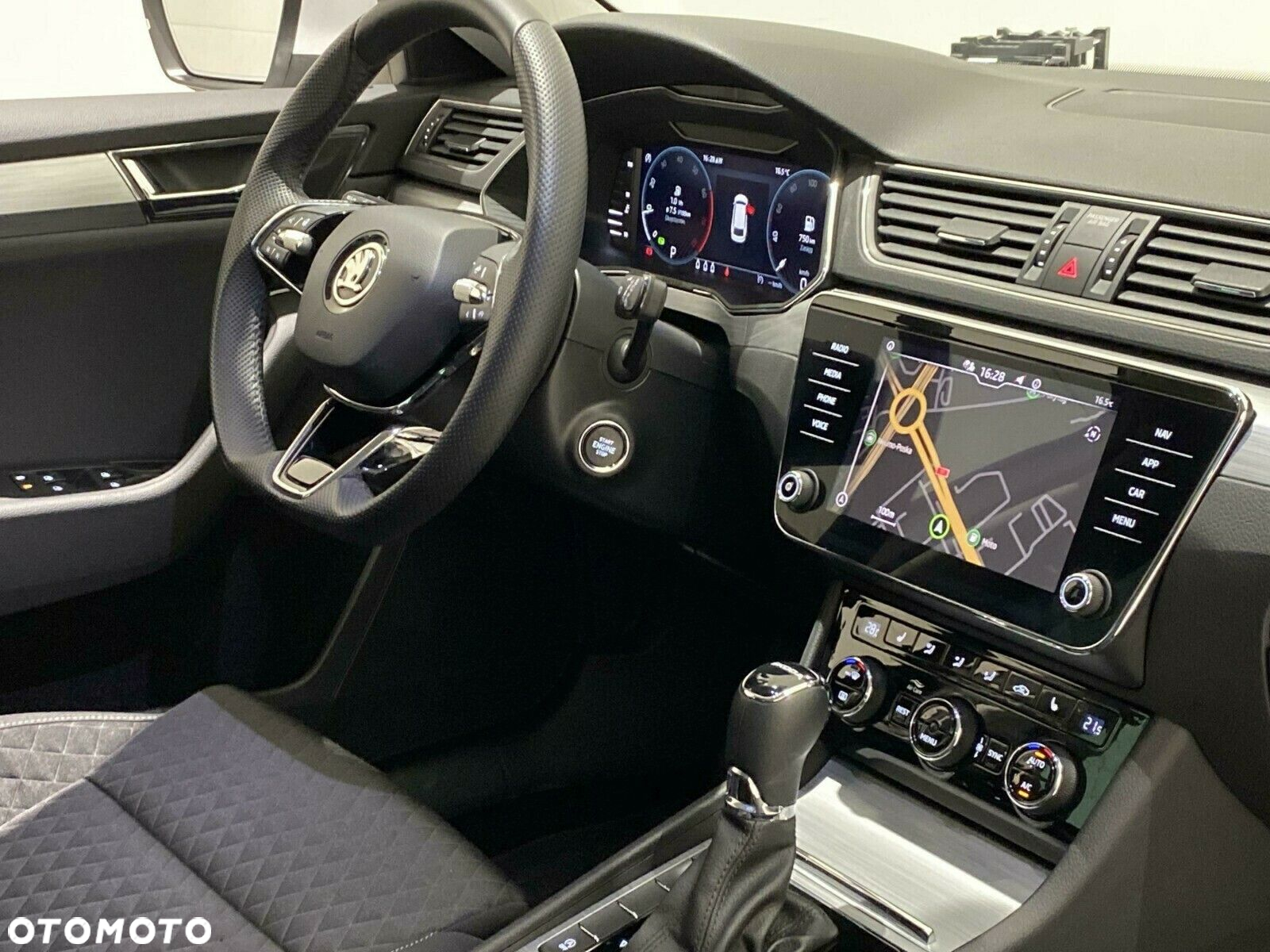 Skoda Superb - 20