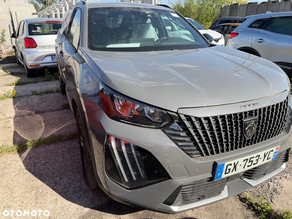 Peugeot 2008 1.2 PureTech Allure S&S EAT8 - 11