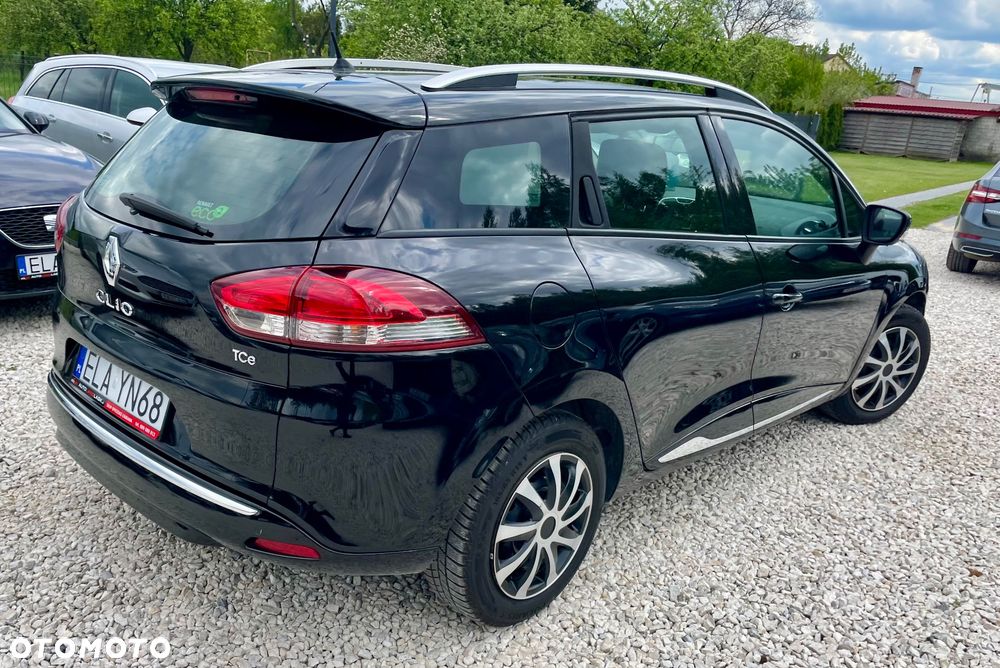 Renault Clio TCe 90 Luxe - 22