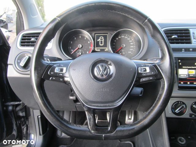 Volkswagen Polo 1.2 TSI Blue Motion Technology Allstar - 19