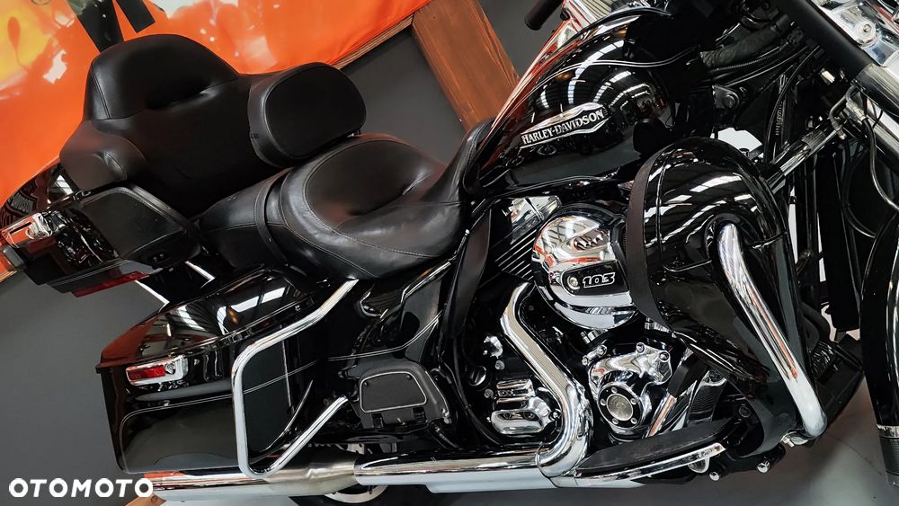 Harley-Davidson Touring Ultra Limited - 21