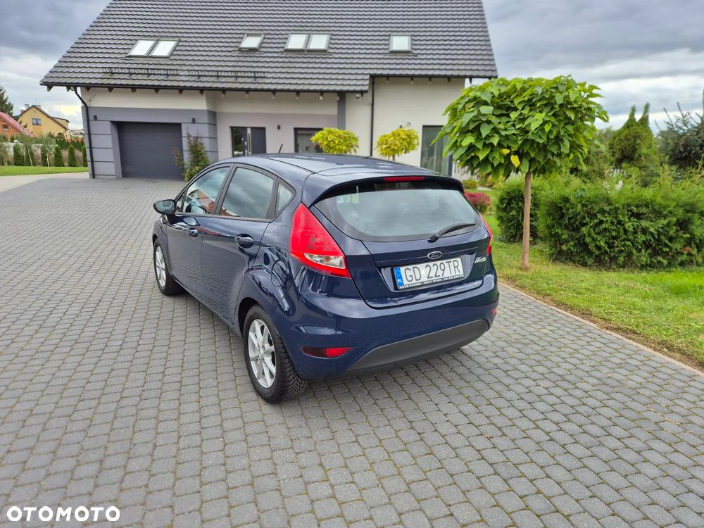 Ford Fiesta - 16