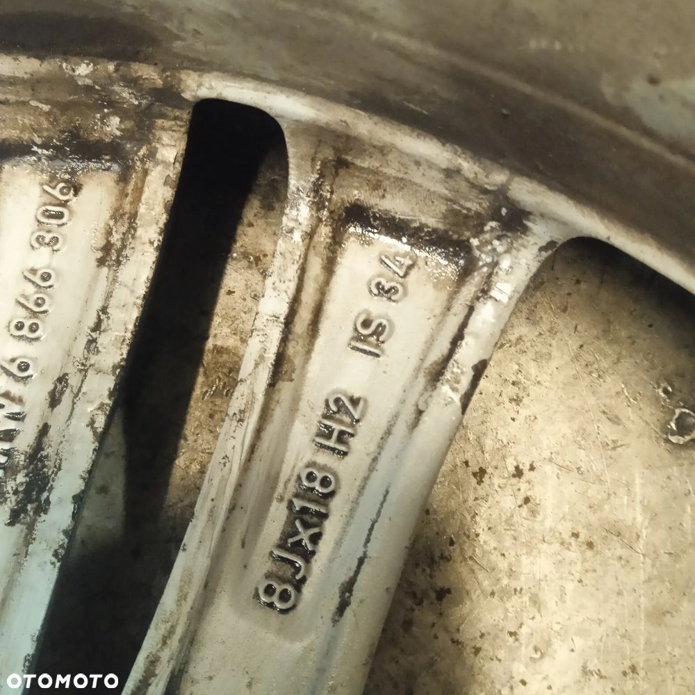 Felga BMW 8X18 ET34 6866306 - 6