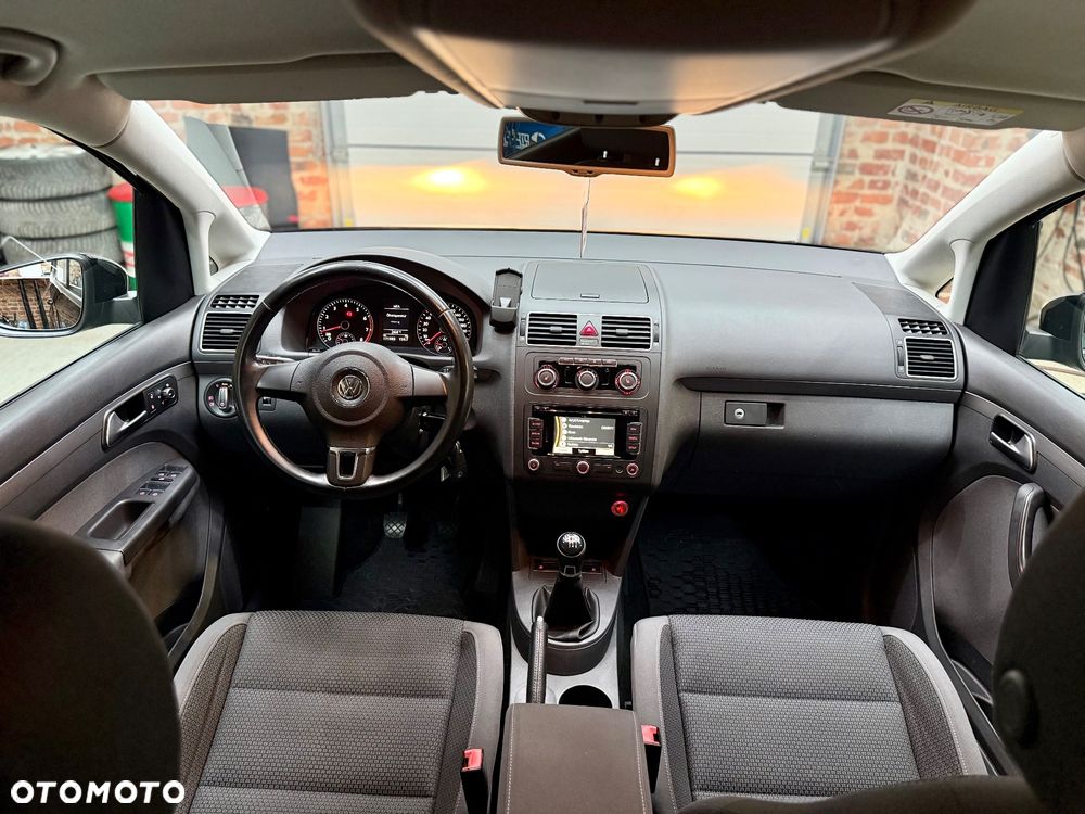Volkswagen Touran 1.4 TSI Comfortline - 7