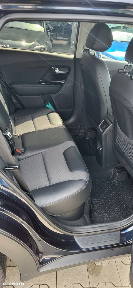Kia Niro 1.6 GDI Hybrid L - 17