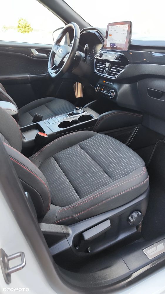 Ford Kuga 1.5 EcoBlue FWD ST-Line - 19