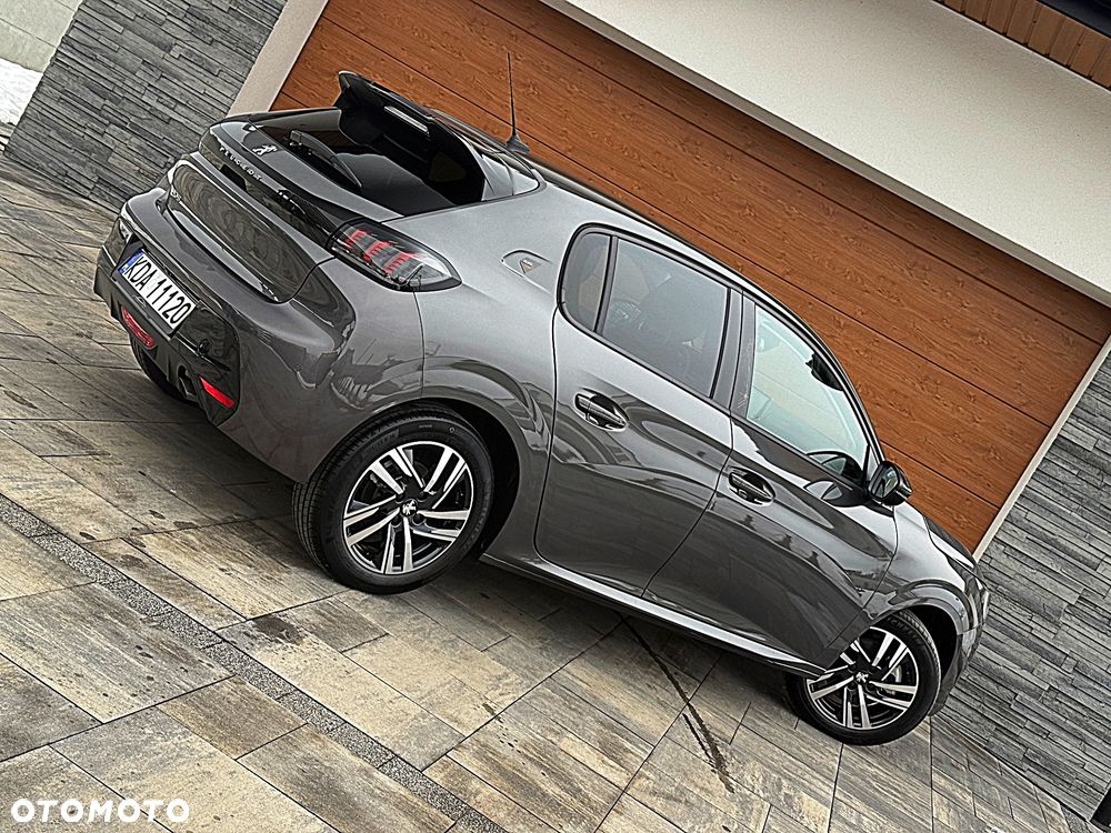 Peugeot 208 PureTech 100 EAT8 Allure Pack - 31