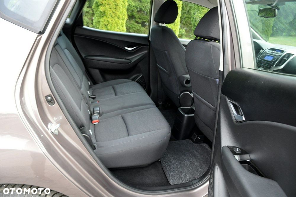 Hyundai ix20 - 20