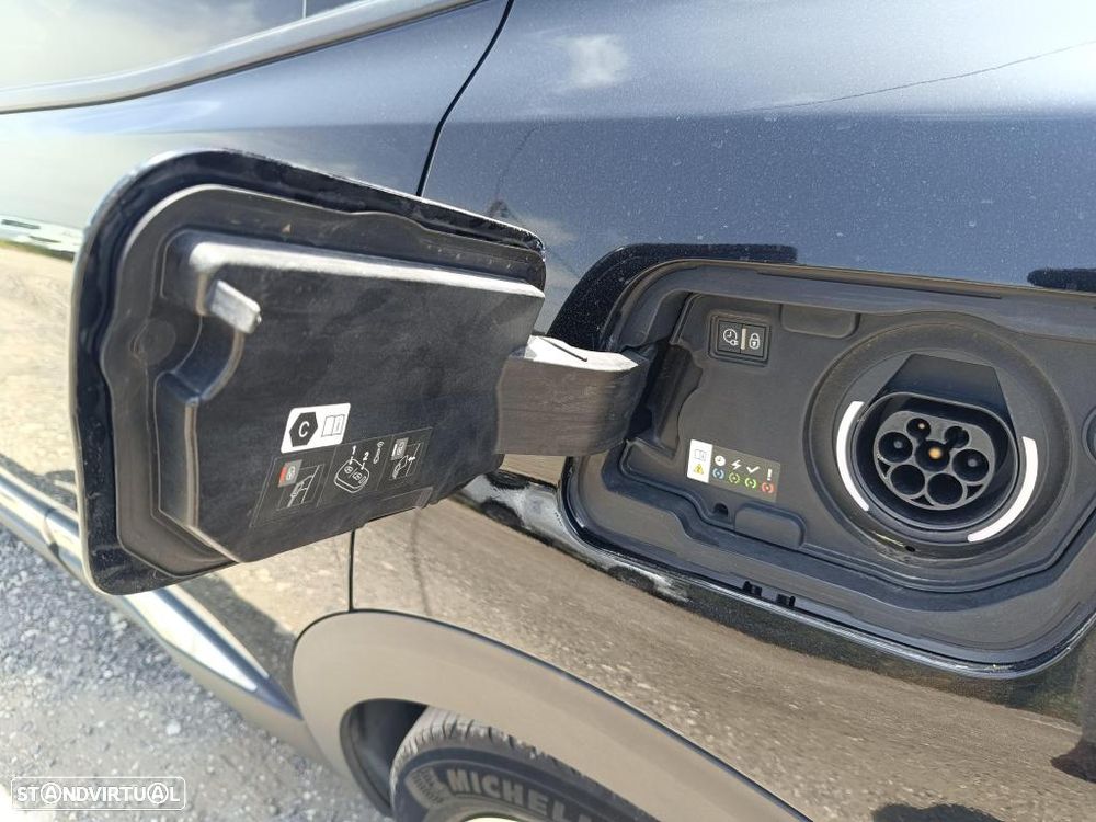 Peugeot 3008 1.6 Hybrid Allure Pack e-EAT8 - 11