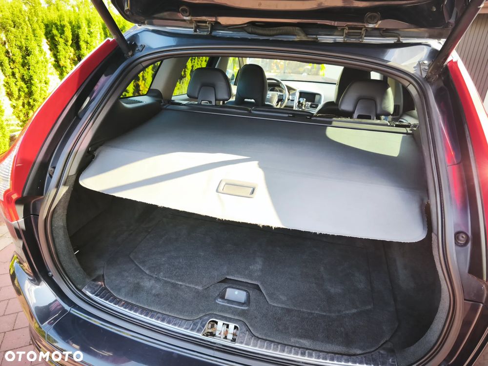 Volvo XC 60 D5 AWD Summum - 13