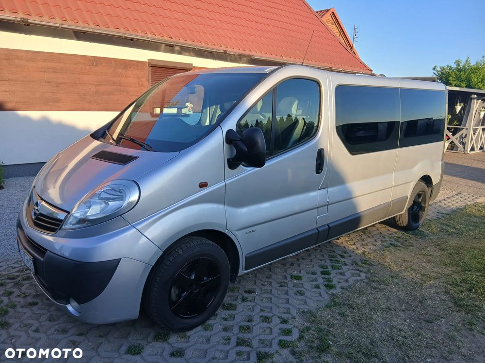 Opel Vivaro - 2