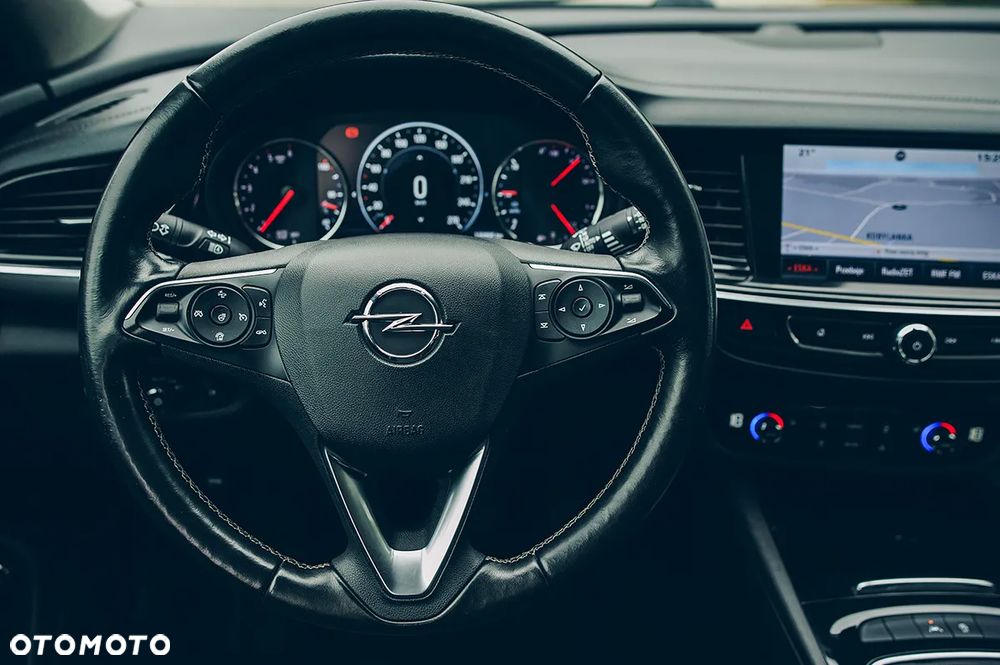 Opel Insignia 2.0 - 26