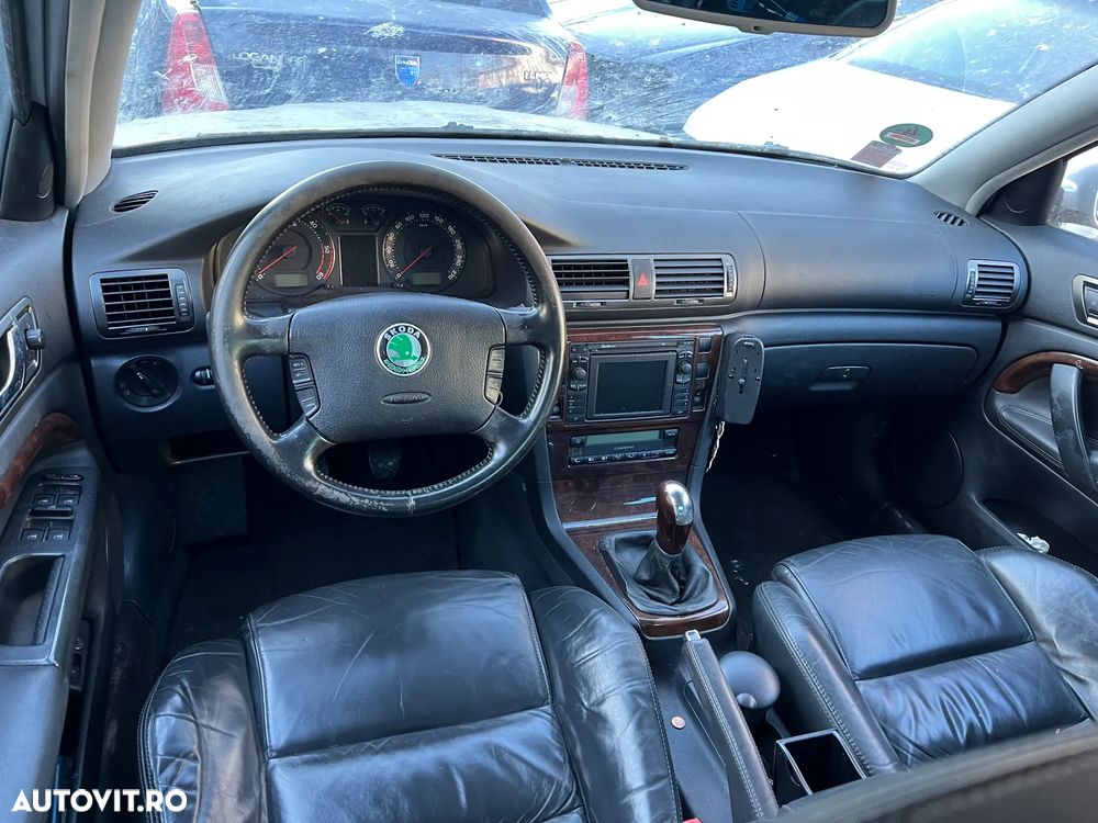 Dezmembrez Skoda Superb 1 gri argintiu 2,5 TDI 2004 - 8