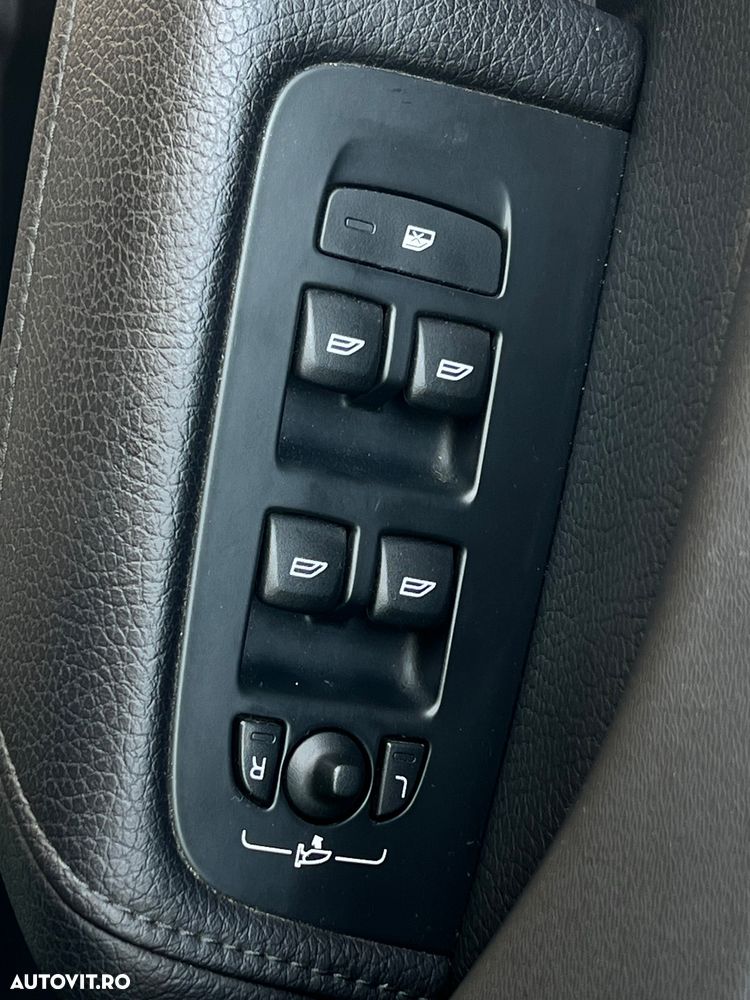 Volvo XC 60 D5 AWD Inscription - 19
