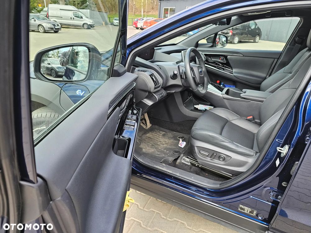 Subaru Solterra 71.4kWh Platinum Plus - 12