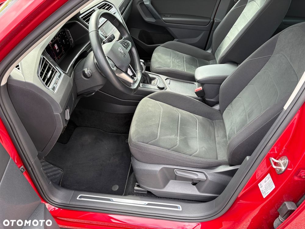 Volkswagen Tiguan 2.0 TSI 4Mot Elegance DSG - 19