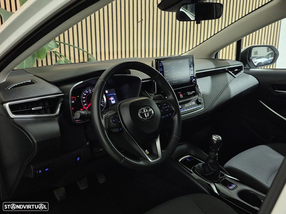 Toyota Corolla - 19