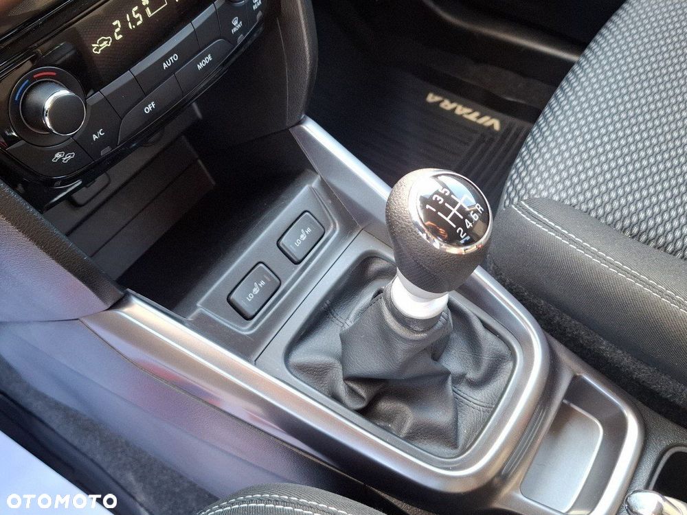 Suzuki Vitara - 14