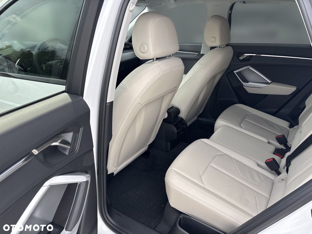 Audi Q3 35 TFSI mHEV S-Line S tronic - 11