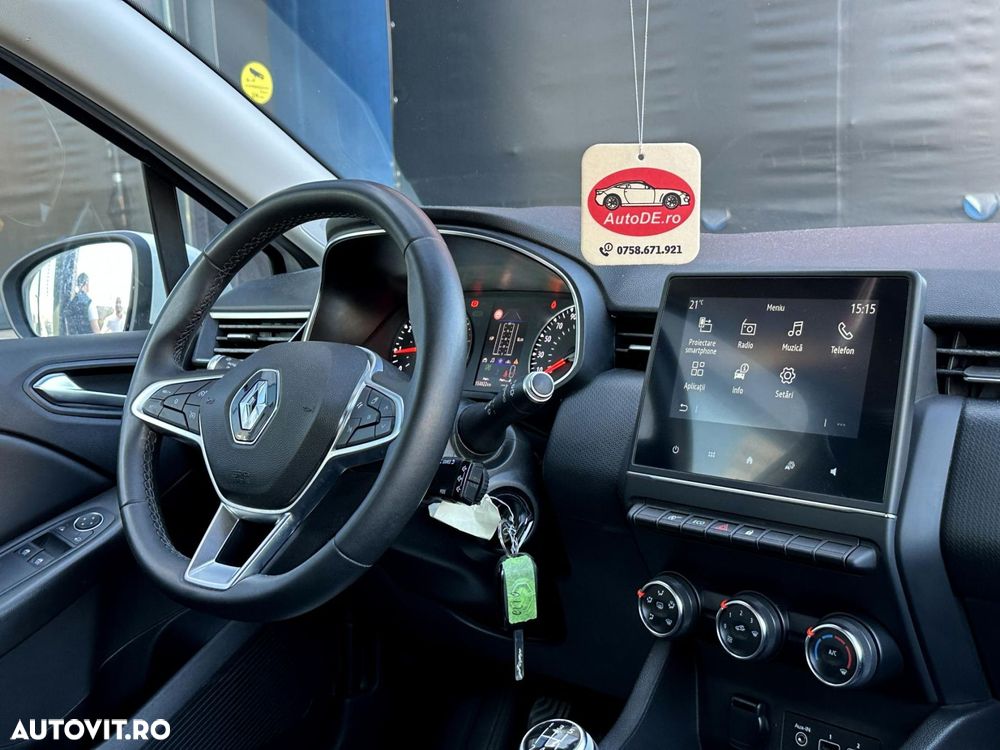Renault Clio - 9