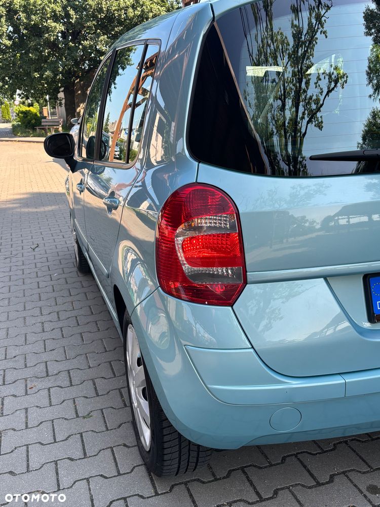 Renault Modus 1.2 16V Avantage - 10