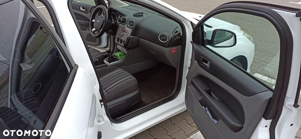 Ford Focus 1.6 TDCi Trend DPF - 24